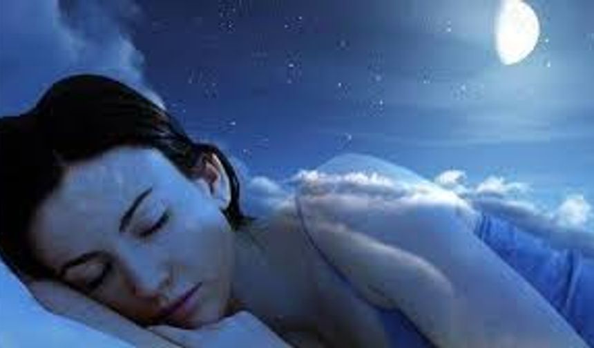 Rüyada Anne ve Teyzeyi Birlikte Görmek Ne Anlama Gelir?