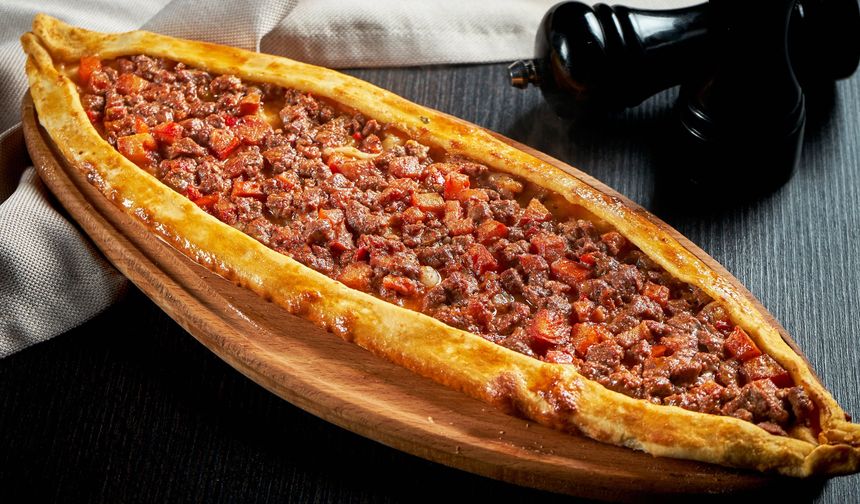 Samsun’da Pide Tartışması Alevlendi – İnce Hamur mu, Yumuşak mı?