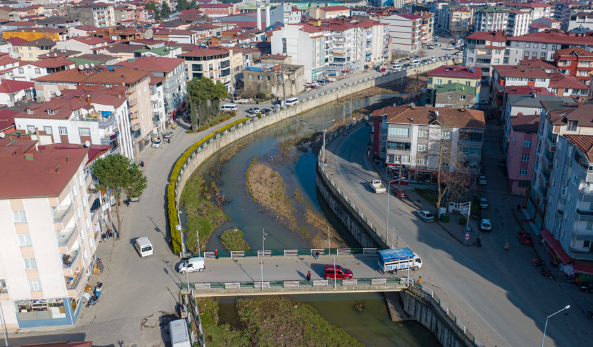ÜNYE’DE TRAFİĞİ RAHATLATACAK ÇALIŞMALAR SÜRÜYOR