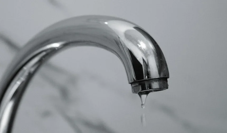 Ankara'da Dev Su Kesintisi: Antalya’da 10 Mahallede Vana Tamiratı Sürüyor