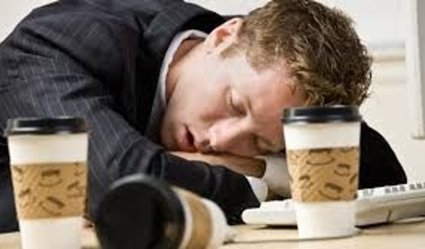 Kahve Tüketimi Zararlı mı? Günde Kaç Bardak İçilmeli?