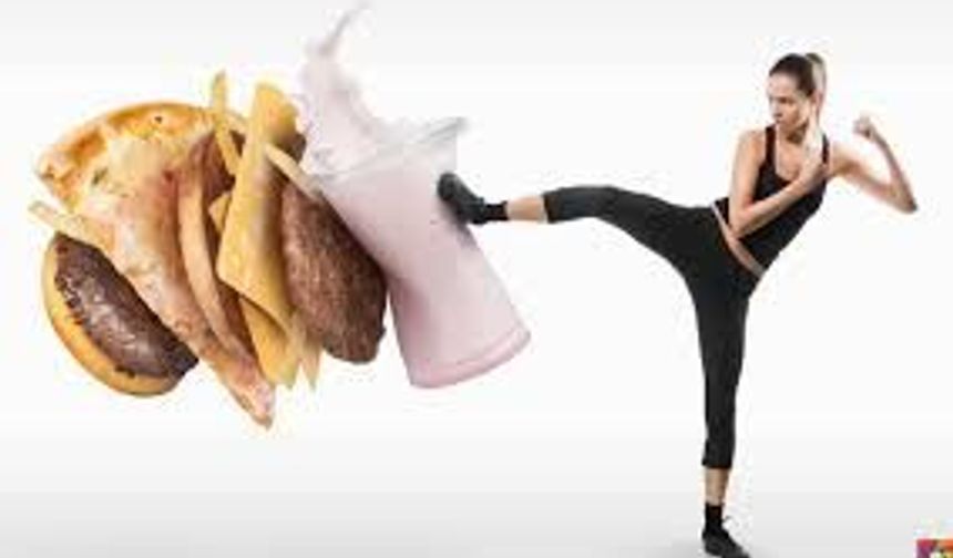 Fast Food Tüketiminin Vücuda Zararları Nelerdir? Özellikle Çocuklardan Neden Uzak Tutmalıyız?