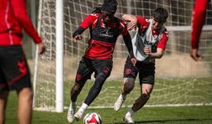 Fenerbahçe - Samsunspor Süper Lig Maçı Bugün Saat Kaçta?