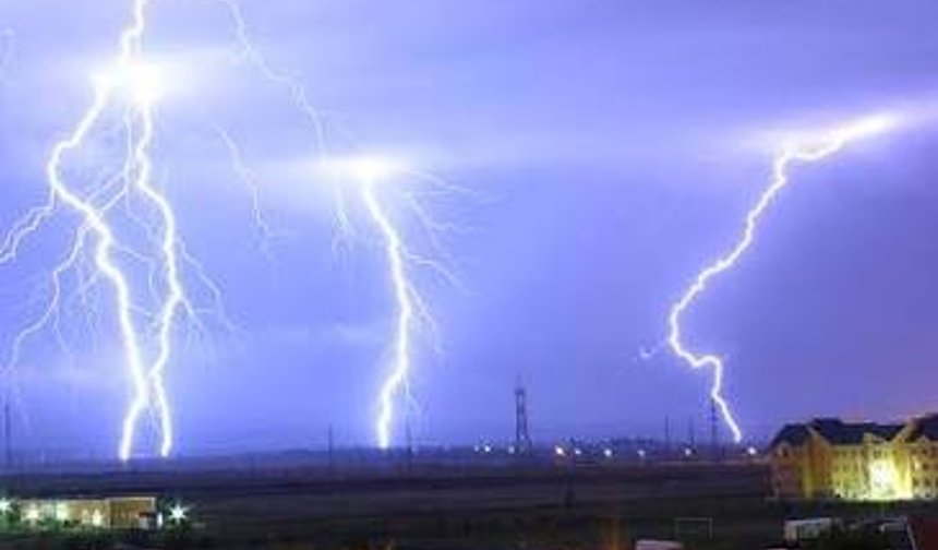 Yıldırım Çakması Neden Olur? Bilimsel Açıklamalar