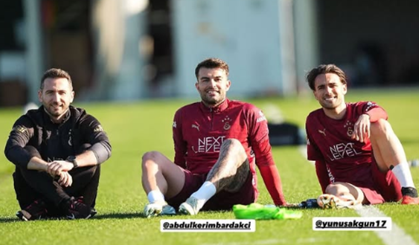 Abdulkerim Bardakçı Yunus Ile Poz Verdi! Beğeni Yağdı