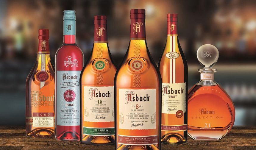 Asbach Uralt Konyak Fiyat 2026: 35 cl, 70 cl ve 1 Litre Kaç TL?