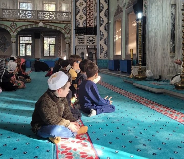 minikler-ehitler-ve-gazze-i-in-dua-etti-haber-gazetesi