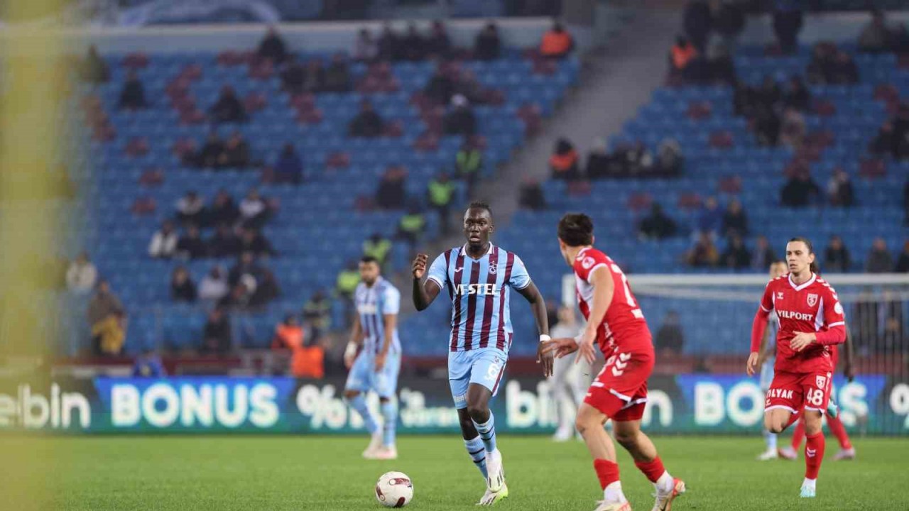 Karadeniz Derbisinin Galibi Trabzonspor Oldu 2-1 - Haber Gazetesi