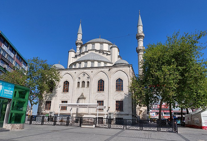 Gazi Osman Paşa Camii-1
