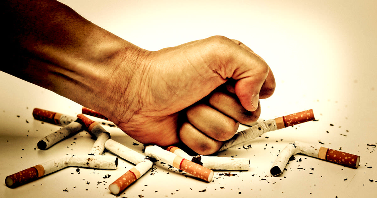 Hand Crushes Cigarettes 1200X630