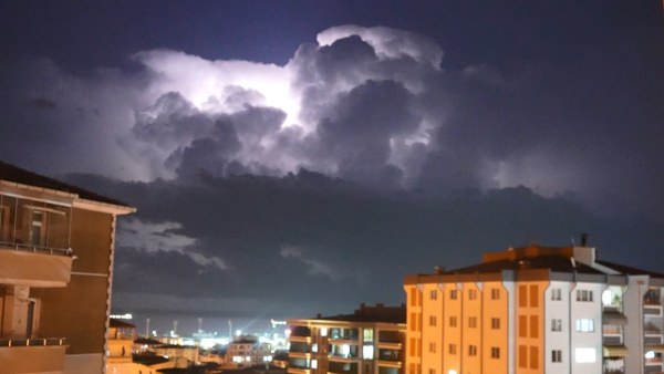 Samsun 'da Şimşek Görüntüsü