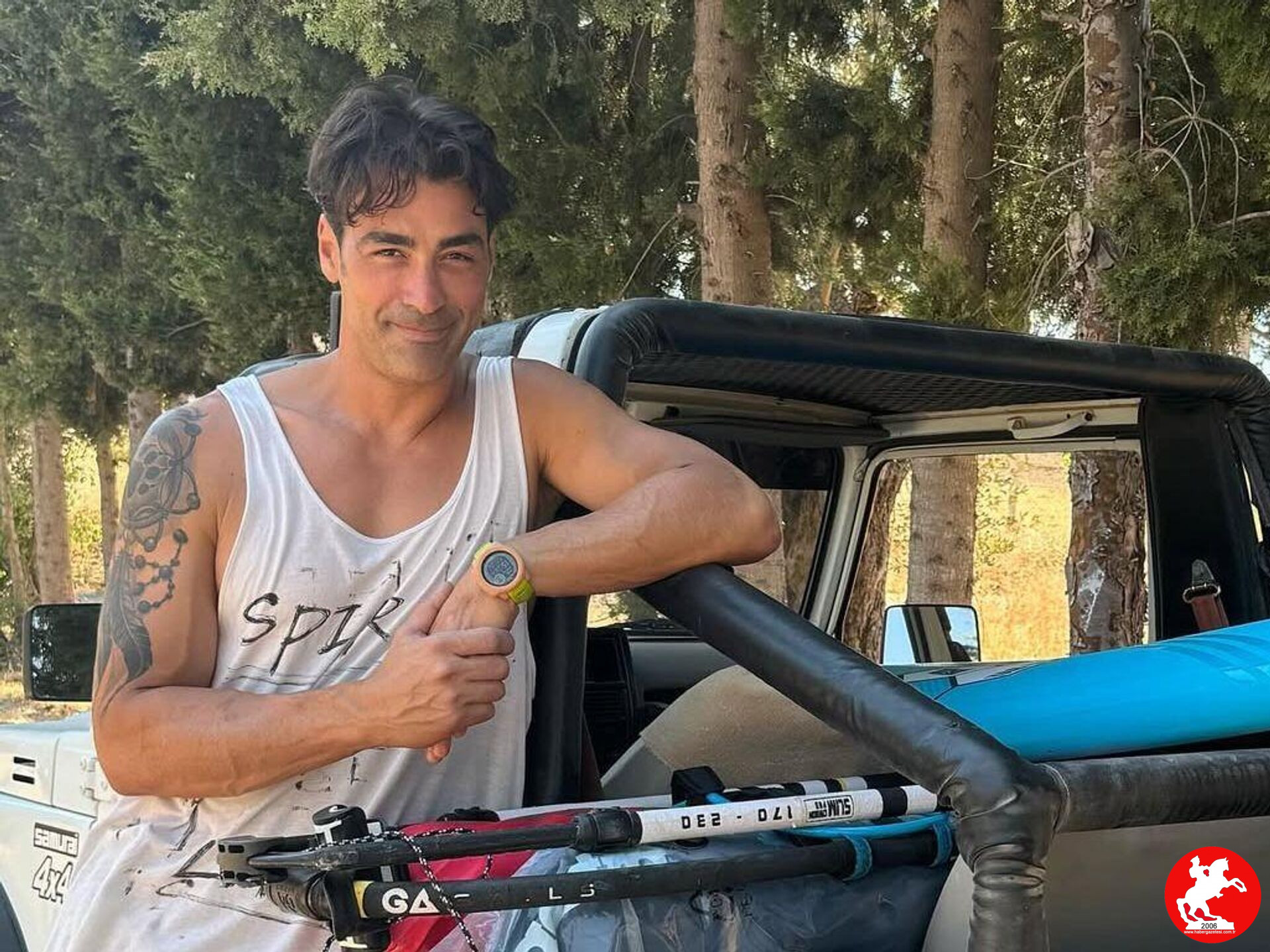 Şöhretin Parıltısını Bırakıp Datça'ya Sığınan Sarp Levendoğlu: Yeni Hayatı Köyde Başladı!