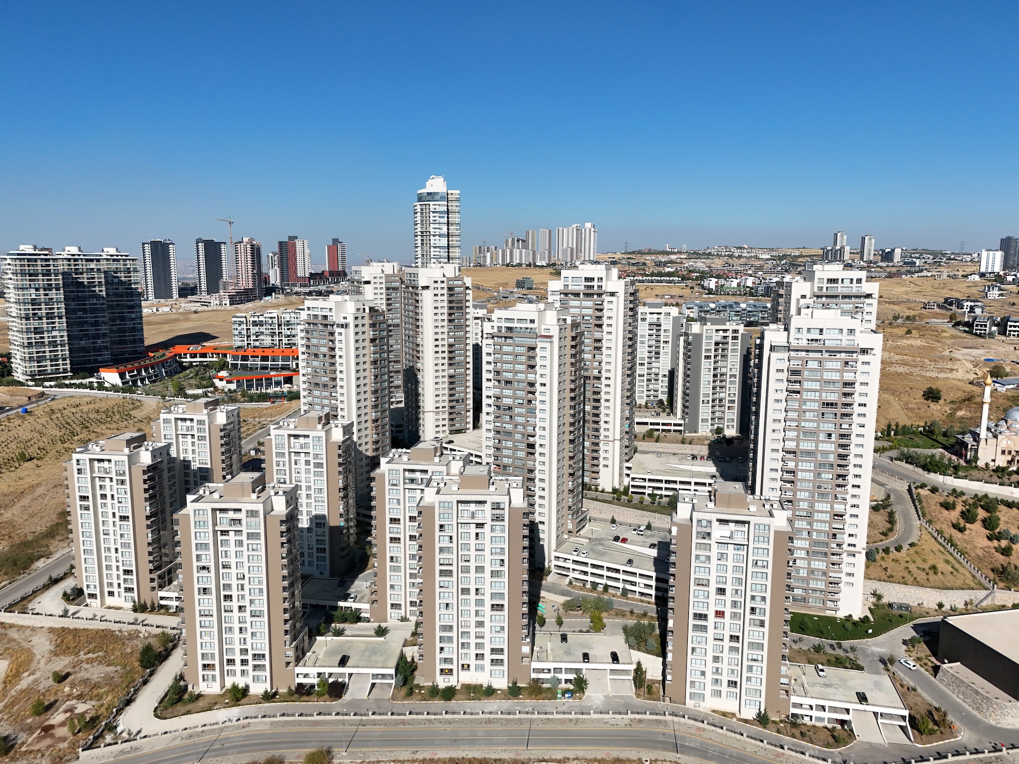 Dosya 1762240494 Ankara Konut Piyasasinda Carpici Artis Satilik Stok 90 Bini Gecti