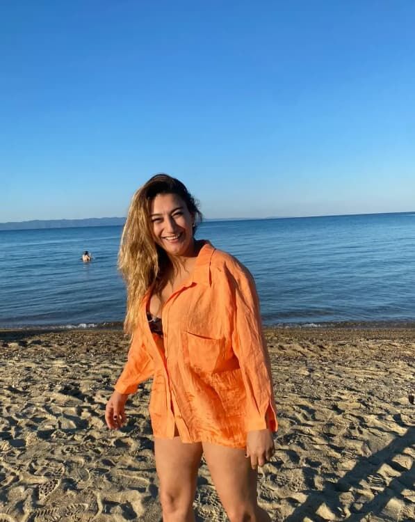 Gamze Bayraktaroğlu (2)