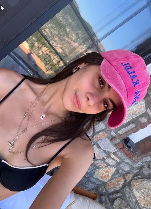 Naz Sayıner (5)