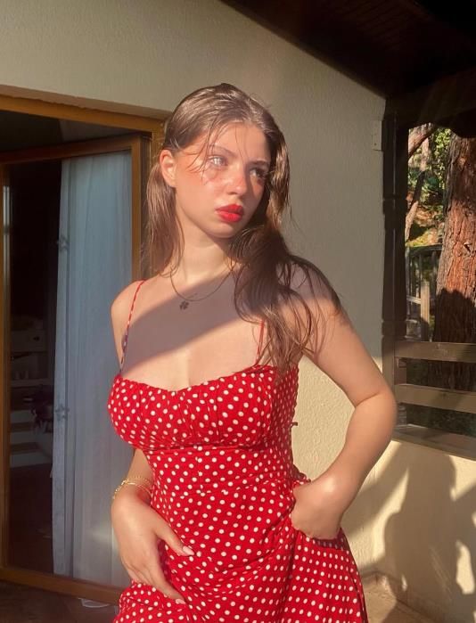 Zeynep Atılgan (2)-1
